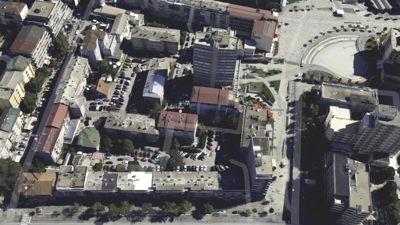 Boulevard Prishtina Enes Priština Exteriér fotografie